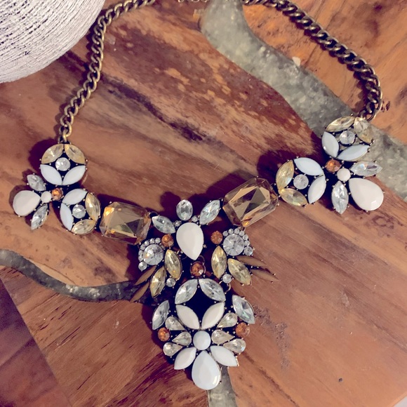 Used Boutique Necklace - Picture 1 of 2